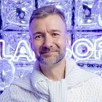 Максим Сумин